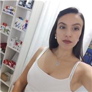 Ho una laurea in lingue e comunicazione e ho già svolto ripetizioni per diversi alunni. Mi piacerebbe insegnare italiano agli stranieri.
Ho studiato tre diverse lingue: inglese, francese e spagnolo.
Attualmente sto intensificando lo studio dell'inglese at